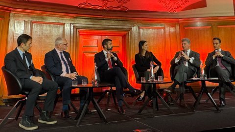 Panel-Teilnehmende auf der 